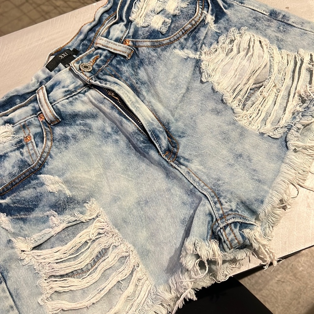 Jean shorts size large